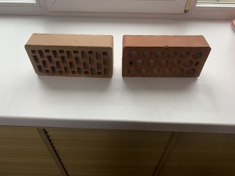 Продам облицовочный кирпич двух цветов. 0